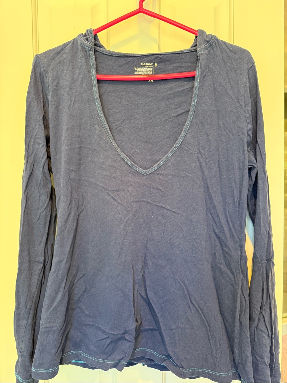 Old Navy Blue Long-Sleeve V-Neck Hooded Tee, size medium